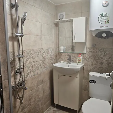 малко студио в центъра на град Ii Burgas City