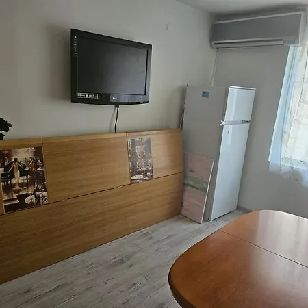 Apartament малко студио в центъра на град Ii