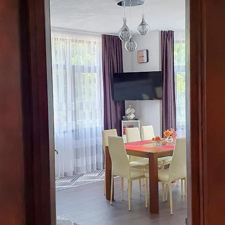 юлия делукс Ii Apartament